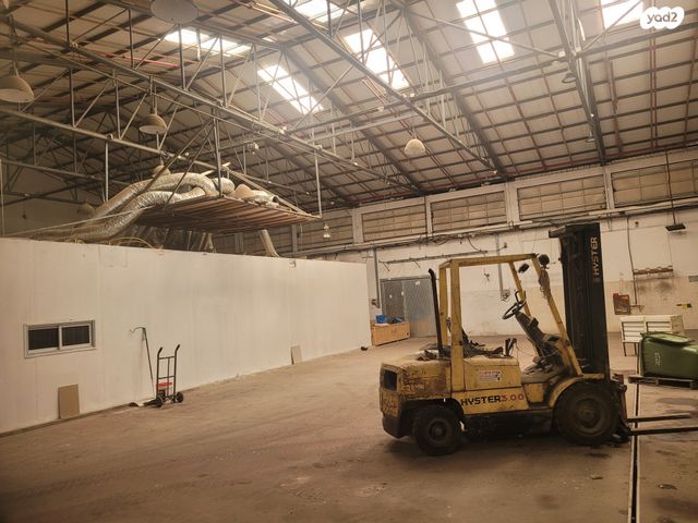 מבני תעשיה, ההדרים, אשדוד