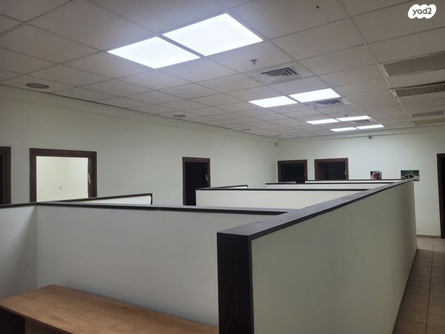 מבני תעשיה, ההדרים, אשדוד