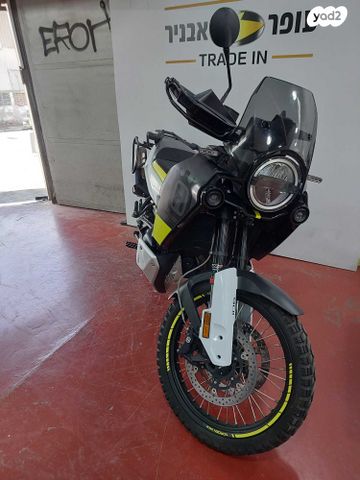 מודעת רכב הוסקוורנה NORDEN 901 UN