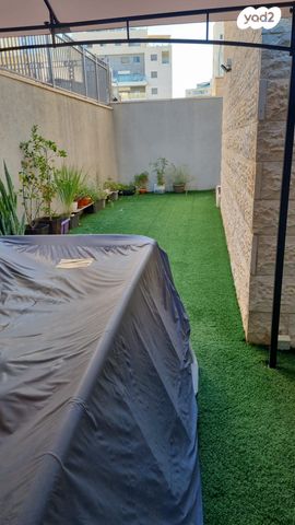 דירת גן, טורקיז 33, אבני חן, חריש