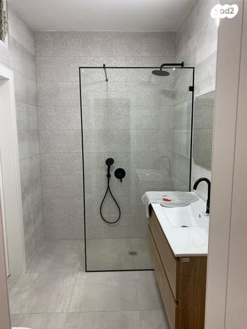 דופלקס, הבריגדה היהודית, נתניה