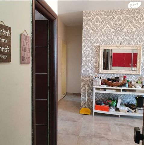 דירה, יהודה הלוי, רמב"ם, ראשון לציון