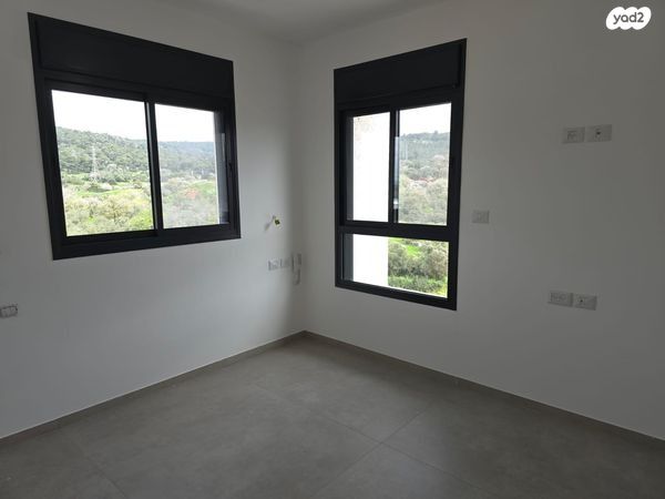 גג/ פנטהאוז, השכונה המערבית, מגדל העמק