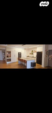 גג/ פנטהאוז, דרך היין 9, ברנע, אשקלון