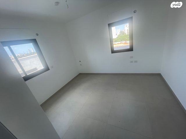 דירה, דרך דגניה, קרית השרון, נתניה