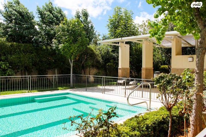 בית פרטי/ קוטג', ברק 11, הרקיע, הגולף, קיסריה