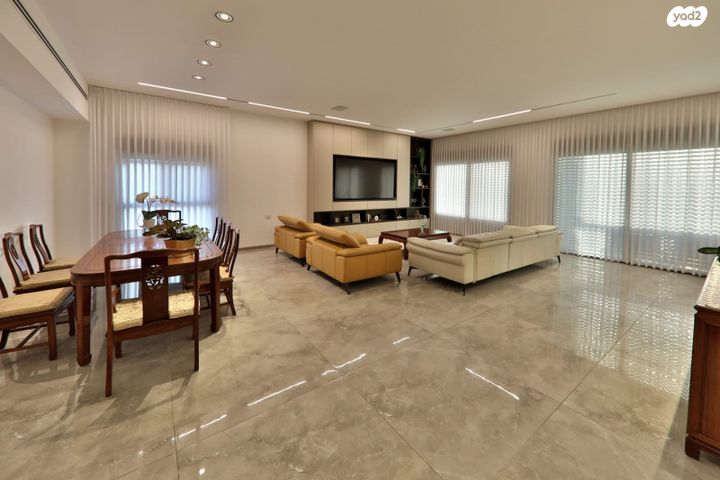 גג/ פנטהאוז, קרית אתא