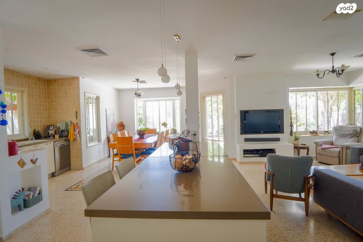 בית פרטי/ קוטג', שכונה 6, תל מונד