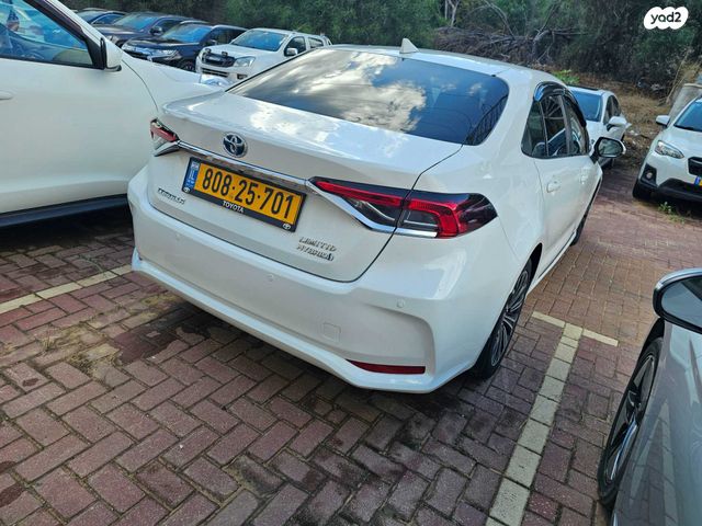 טויוטה קורולה