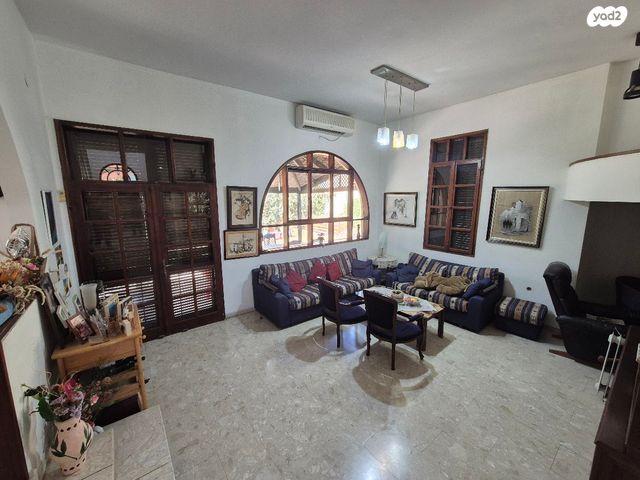 בית פרטי/ קוטג', שערי תקווה