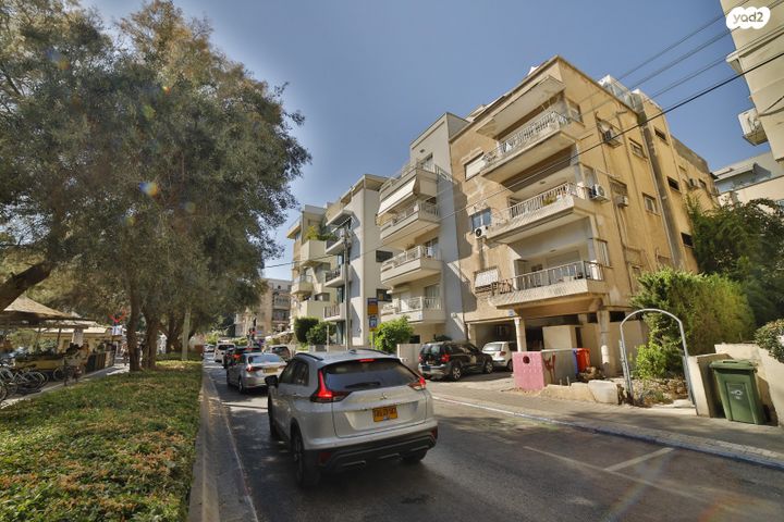 דירה, שדרות בן גוריון, תל אביב יפו