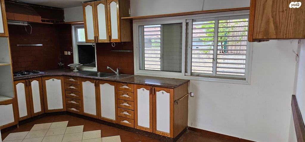 דו משפחתי, נאות הדרים, גן יבנה