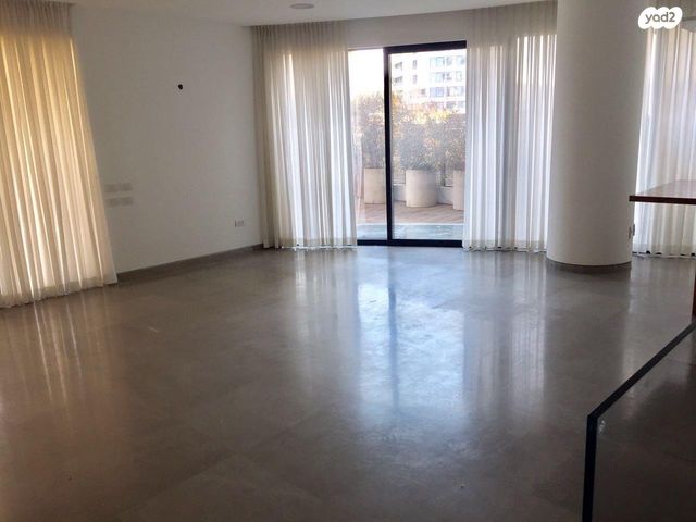 דירת גן, יוניצמן, גלילות, תל אביב יפו