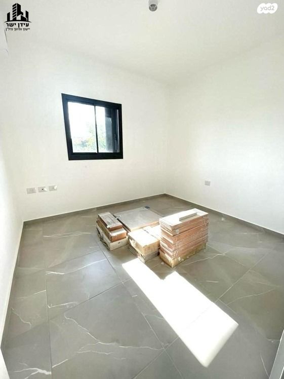 דירה, דרך משה דיין 34, כפיר, נווה כפיר, תל אביב יפו