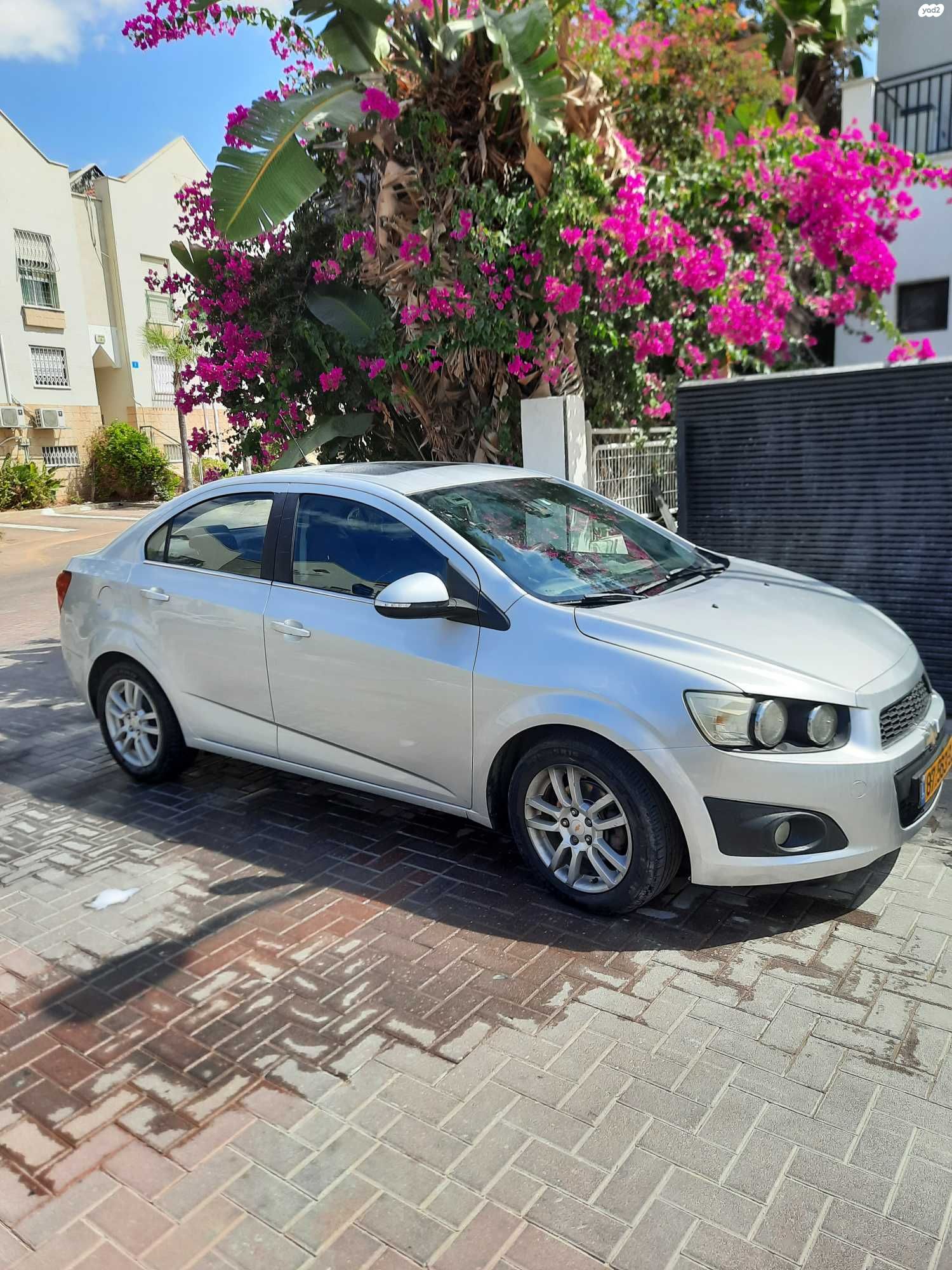 מודעת רכב שברולט סוניק