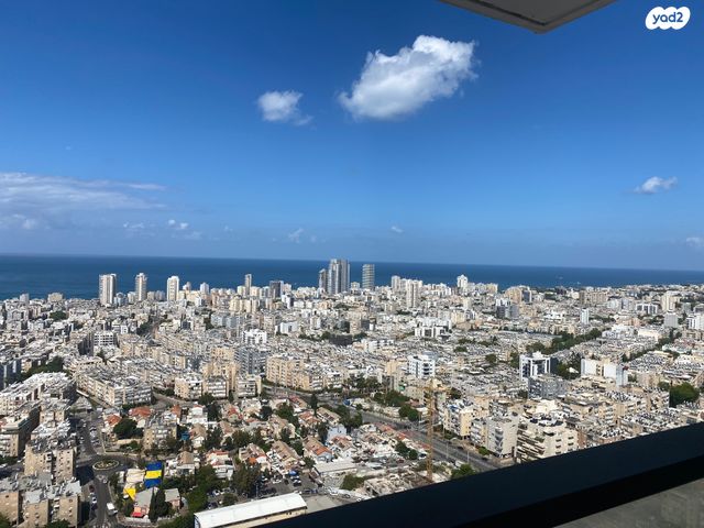 דירה, הרב ניסנבאום, בת ים