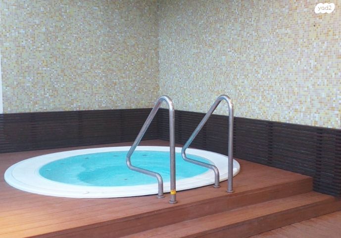 תיירות ונופש, חדרה