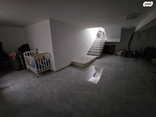 דו משפחתי, החליל, שאר העיר, גבעת זאב