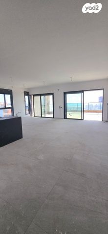 גג/ פנטהאוז, דרום חדש, פארק הים, בת ים