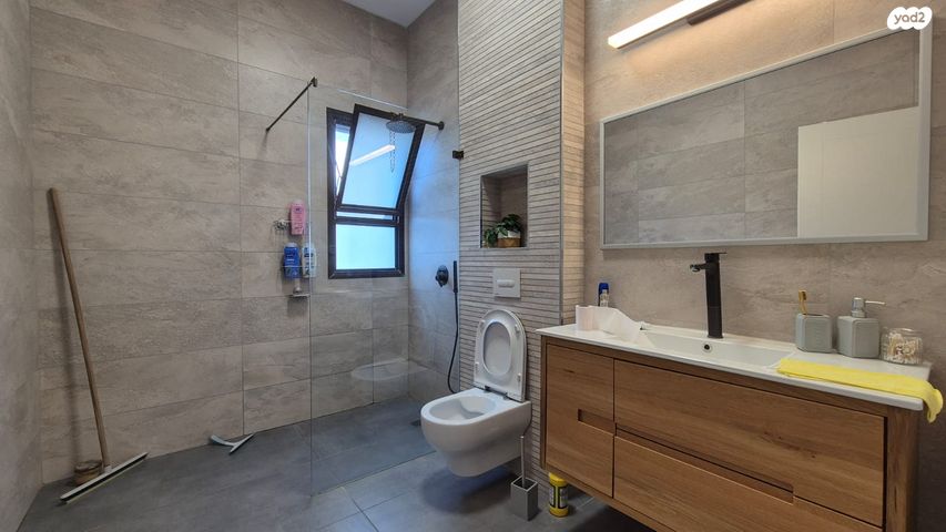 גג/ פנטהאוז, א.ז. ורנר, קרית שמואל, טבריה