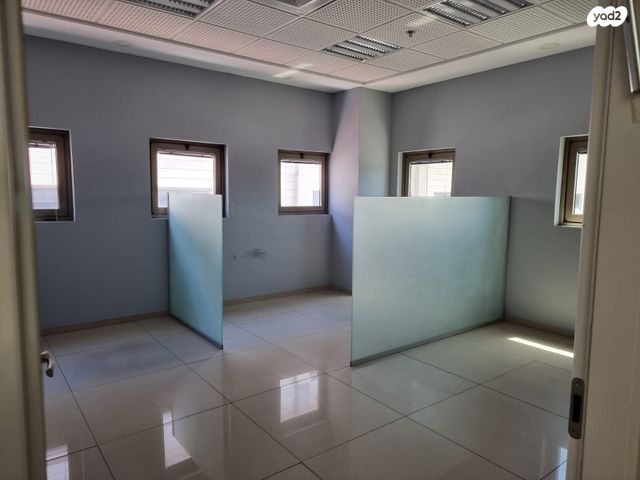 משרדים, שדרות גיבורי ישראל 5, אזור תעשיה ספיר, נתניה