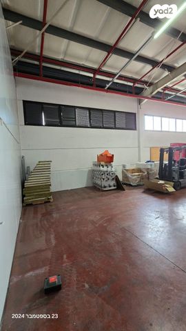 מחסנים, ברקן