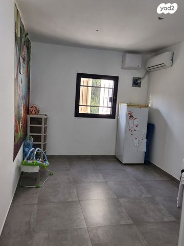 דירה, מבוא שזיף, מעוז ציון א', מבשרת ציון