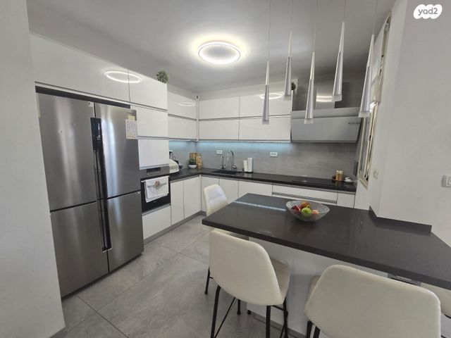 דירת גן, חטיבת הנגב, כרמיאל