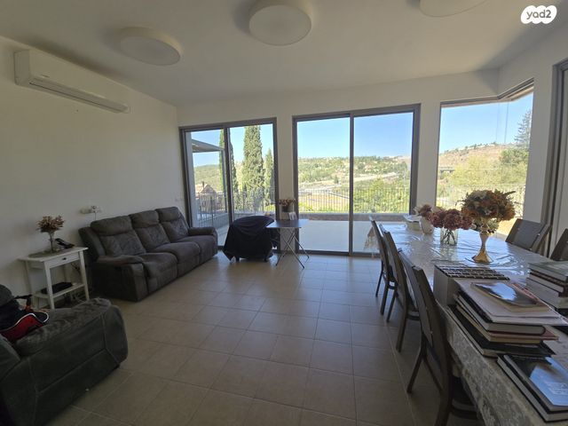 בית פרטי/ קוטג', ירושלים