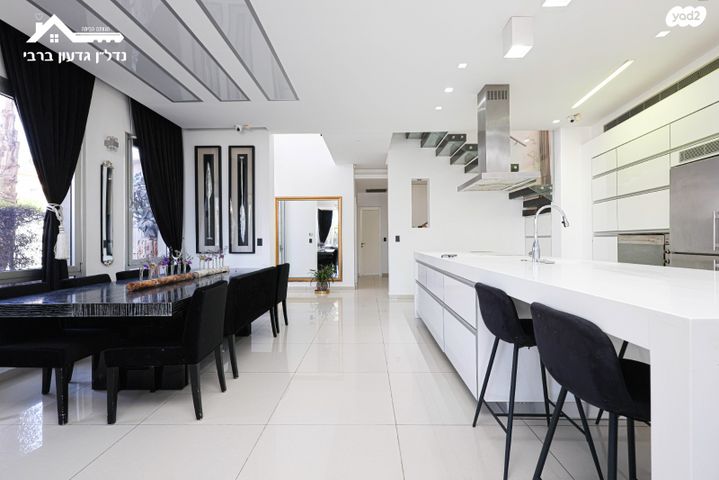 בית פרטי/ קוטג', גן יבנה