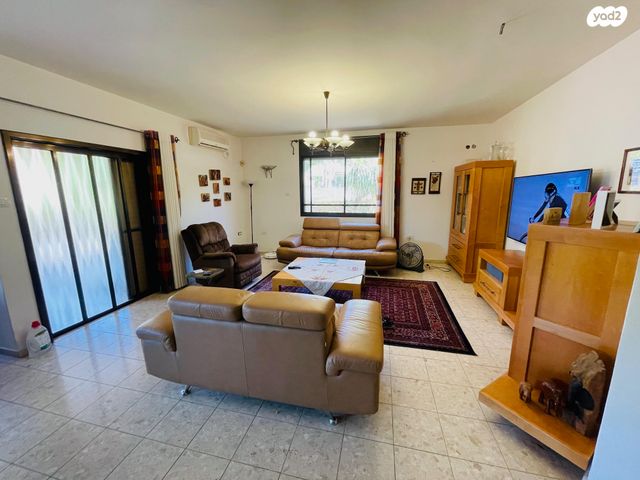 בית פרטי/ קוטג', להבים