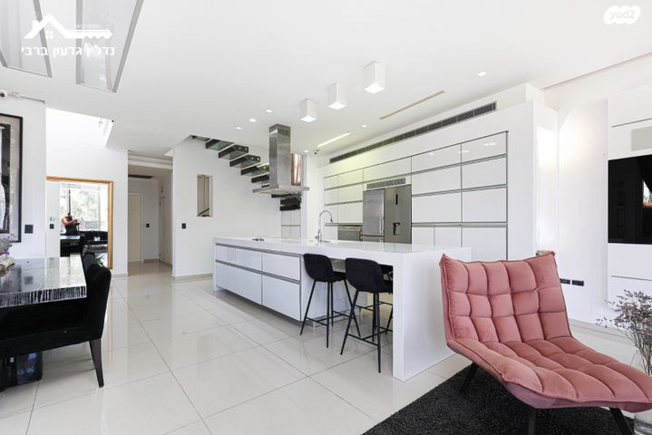 בית פרטי/ קוטג', גן יבנה