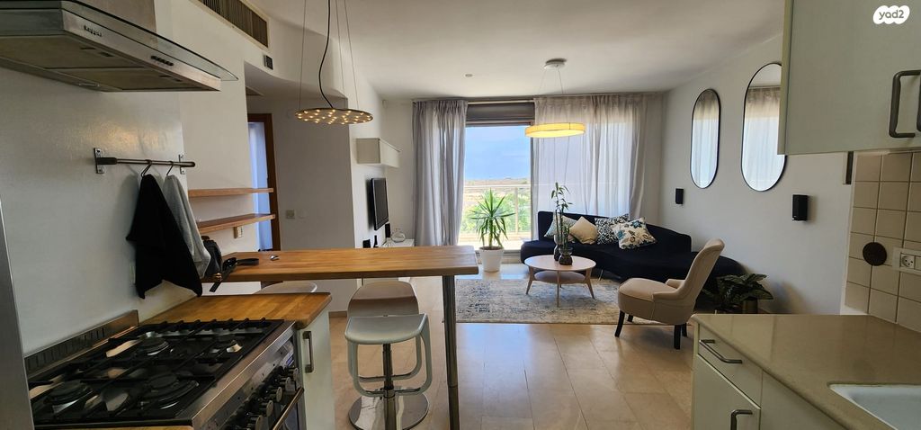 מיכאל נאמן 22