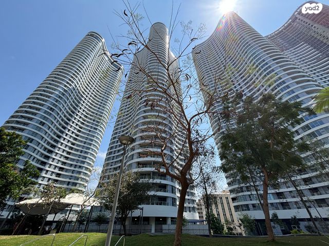 דירה, גרציאני יצחק 4, גני שרונה, קרית הממשלה, תל אביב יפו