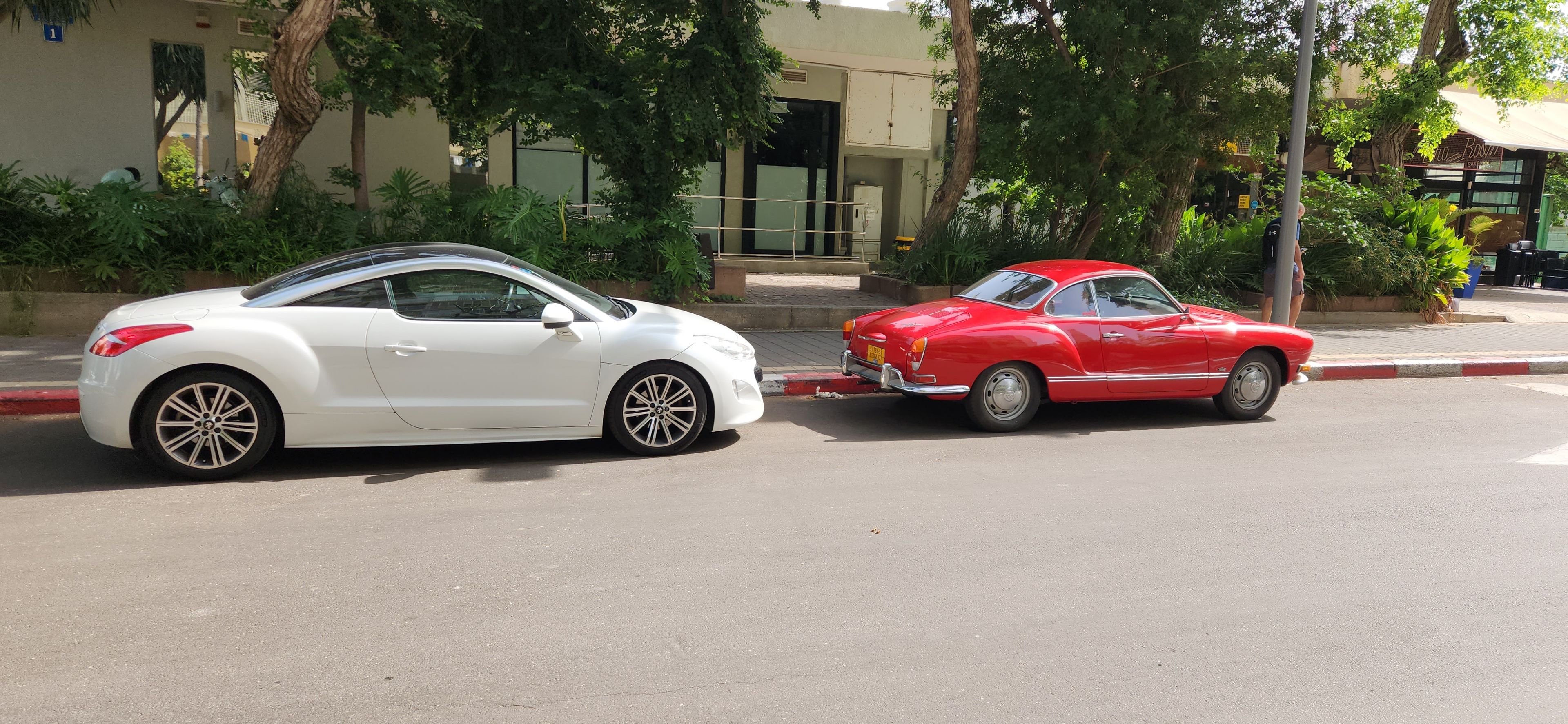 מודעת רכב פיג'ו RCZ