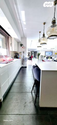 גג/ פנטהאוז, רמת שרת, ירושלים