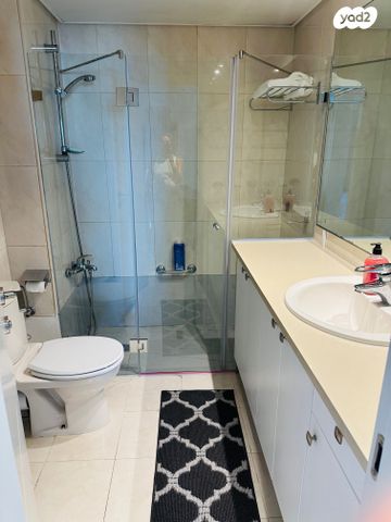 דירה, השונית, מרינה, הרצליה