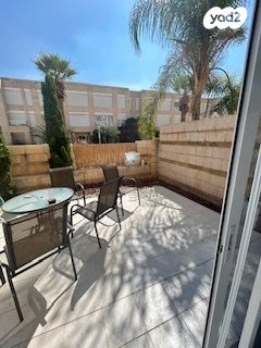 דירת גן, מרינה, הרצליה