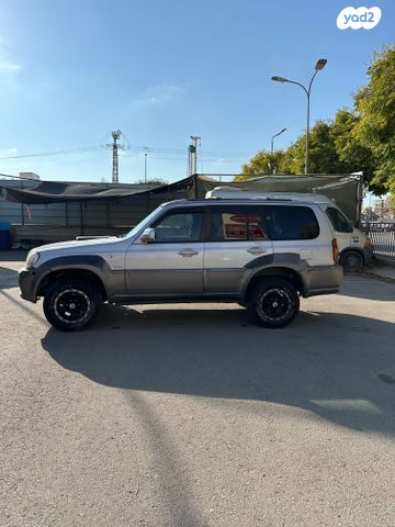 מודעת רכב יונדאי טאראקן