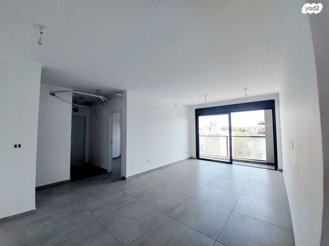 גג/ פנטהאוז, זלמן ארן, נאות רחל, חולון