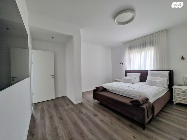 גג/ פנטהאוז, נוף הטיילת, נתניה