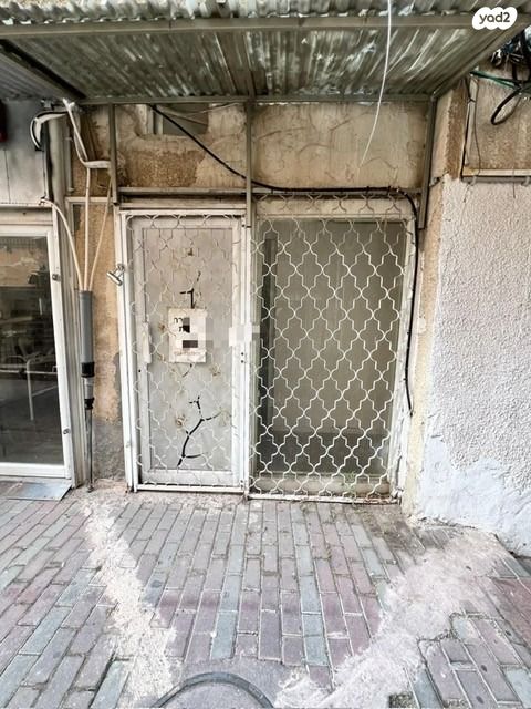 חנויות/ שטח מסחרי, שדרות בנימין, נתניה