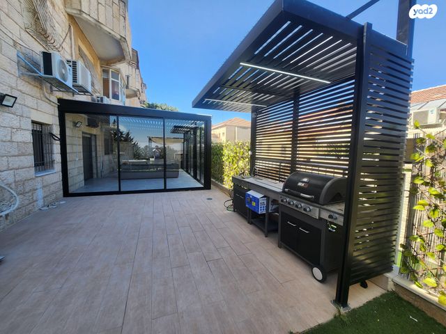 דירת גן, משה גבירצמן 1, פסגת זאב, ירושלים