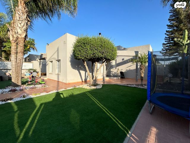 בית פרטי/ קוטג', עומר