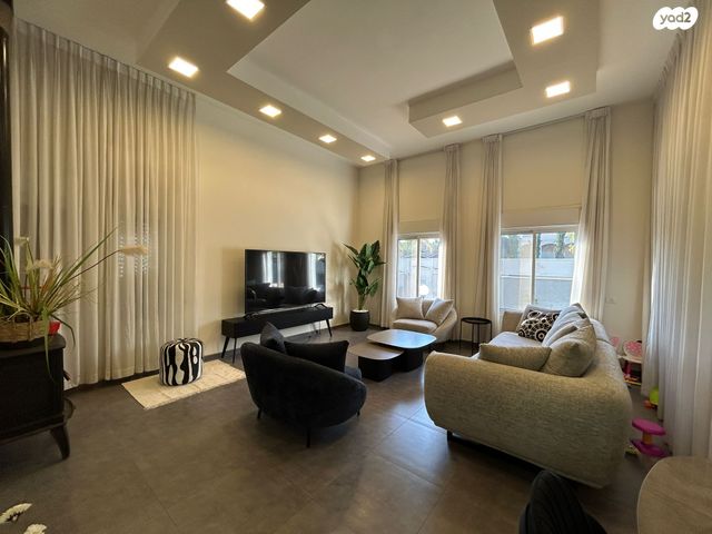 בית פרטי/ קוטג', עומר