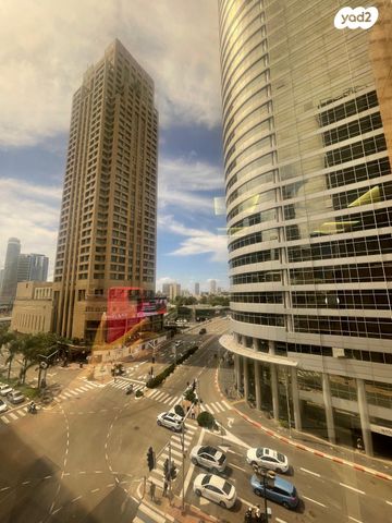 משרדים, בורסה, רמת גן