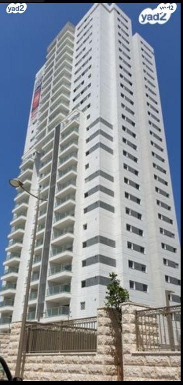 דירה, עפרה חזה 4, משכנות האומנים, קרית מוצקין