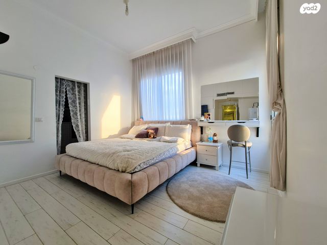 גג/ פנטהאוז, שדרות האגמים 7, אגמים, נתניה