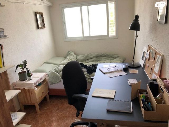 דירה, שמעון בר גיורא 7, שכונה ד', באר שבע