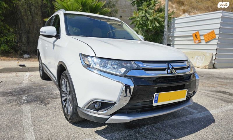 מיצובישי אאוטלנדר